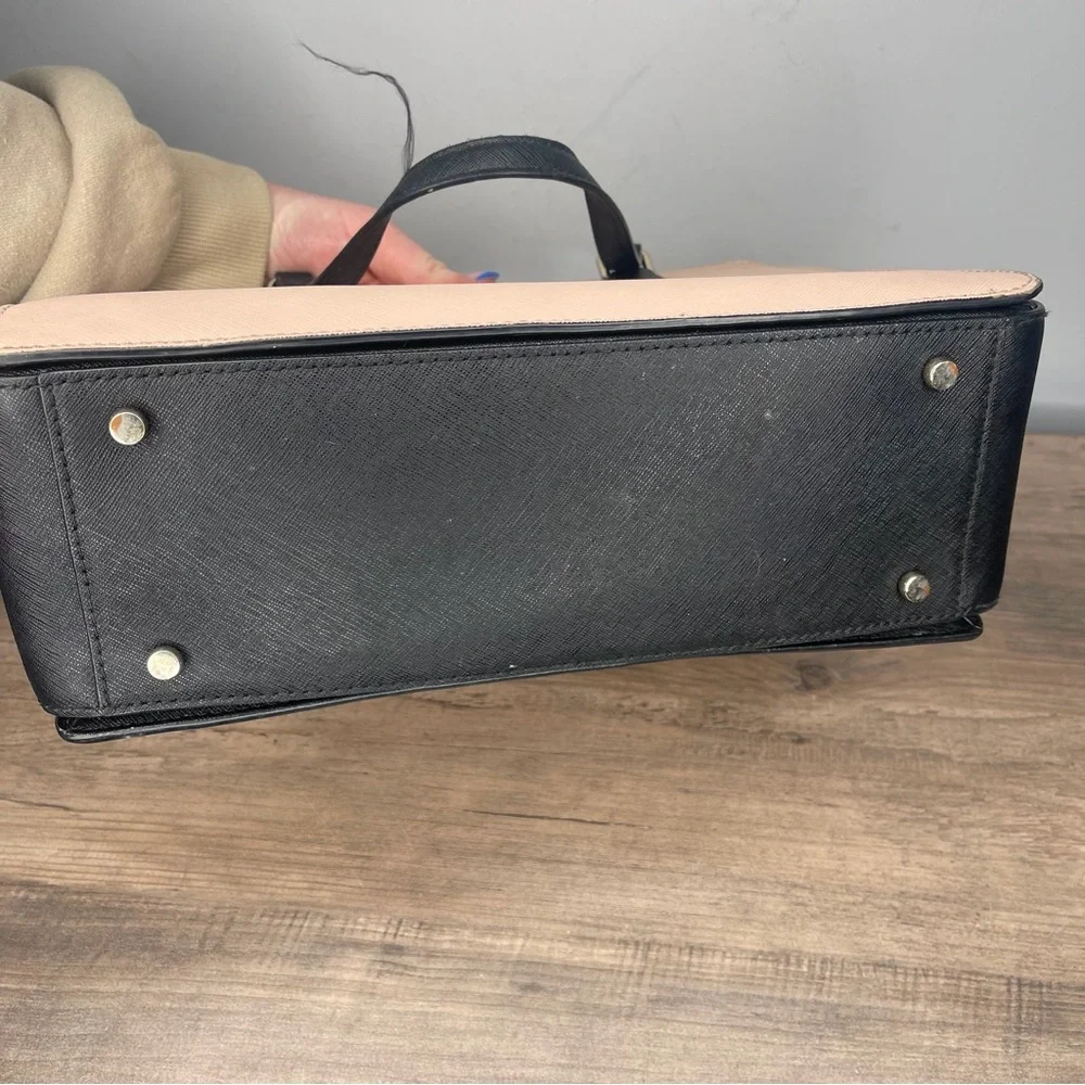 Kate Spade Leighann Laurel way Blush‎ and Black Satchel purse hand bag